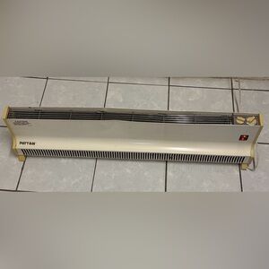 Cream Electric Heater Length 40.5 inches Tall 9.5 inches